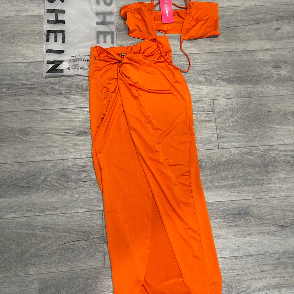 SHEIN Iconic Bright Orange Set